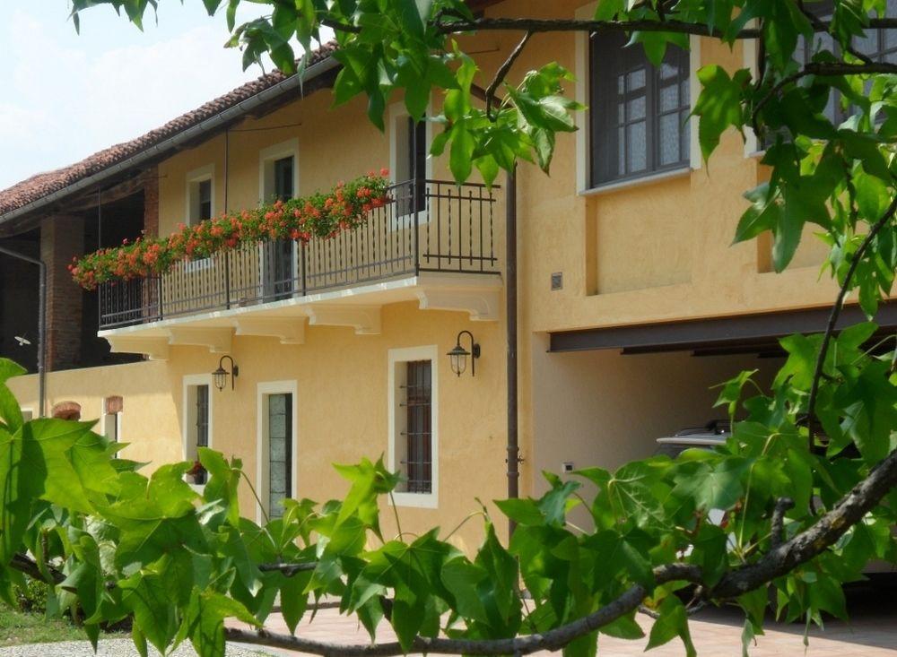 Quattro Gatti Bed and Breakfast Airasca Buitenkant foto